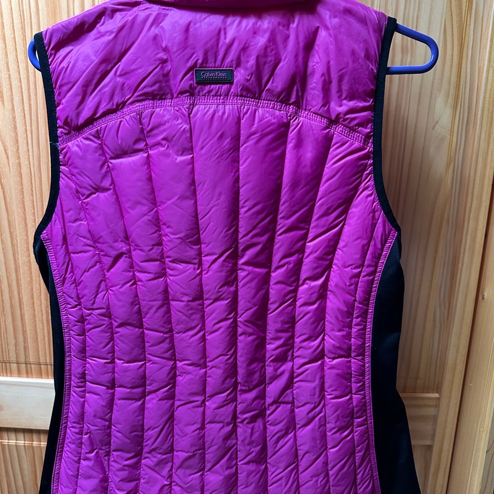 Calvin Klein Fuchsia Quilted Vest - Picture 2 of 3